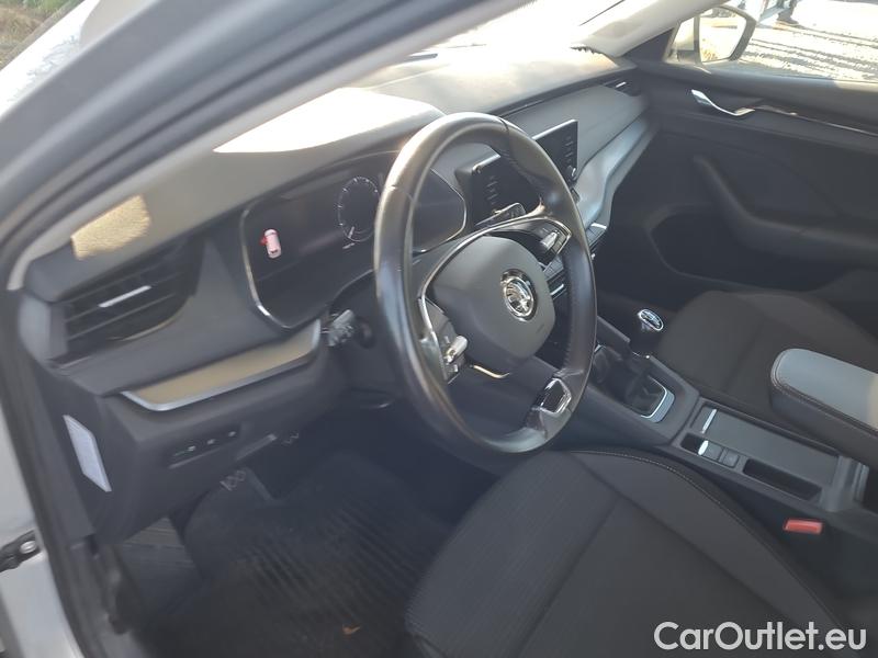  Skoda  Octavia  Combi (NX3)(2020) Oct.Combi 2.0TDI 85 Ambition #10