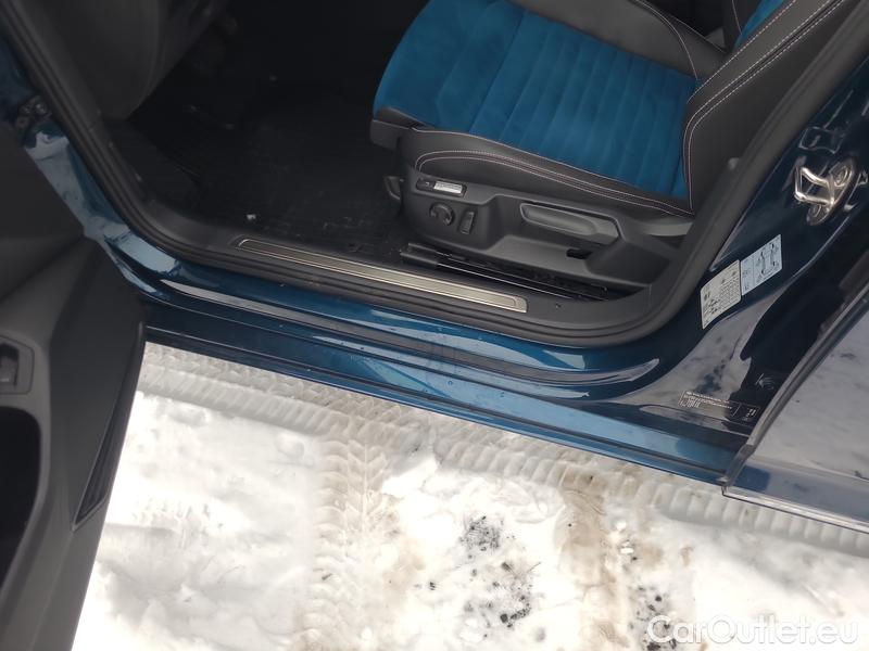  Volkswagen  Passat  Variant (CB5) (2019) Pas.Var.2.0TDI 110 Elegance AT #7