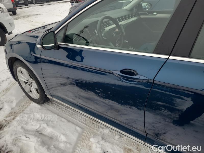  Volkswagen  Passat  Variant (CB5) (2019) Pas.Var.2.0TDI 110 Elegance AT #5
