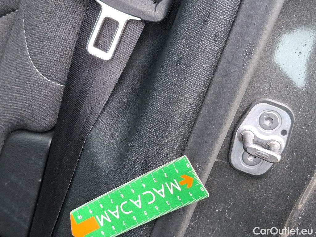  Citroen  C4  Berline Feel Pack 1.5 BlueHDI 110CV BVM6 E6d #20