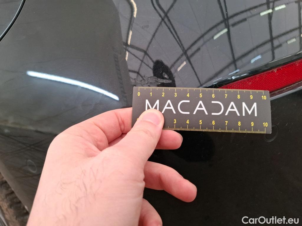  Bmw  Serie 1 BMW Série 1 / 2019 / 5P / Berline 118i DKG7 Business Design #32