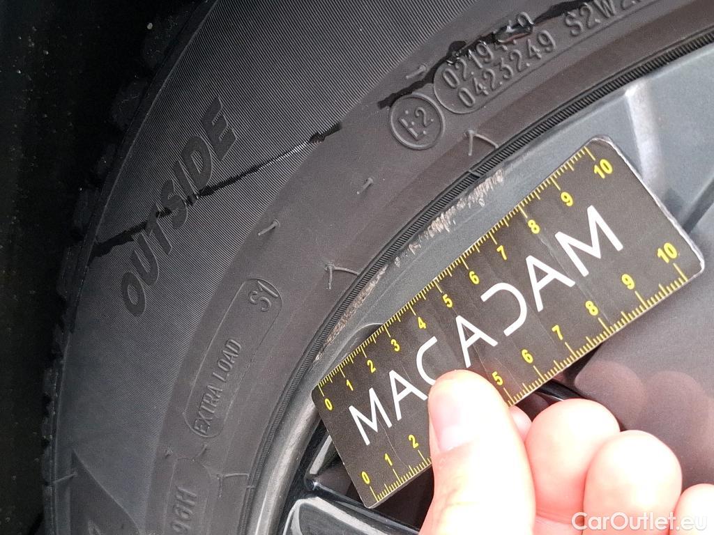  Citroen  C4  Berline Feel Pack 1.5 BlueHDI 110CV BVM6 E6d #40