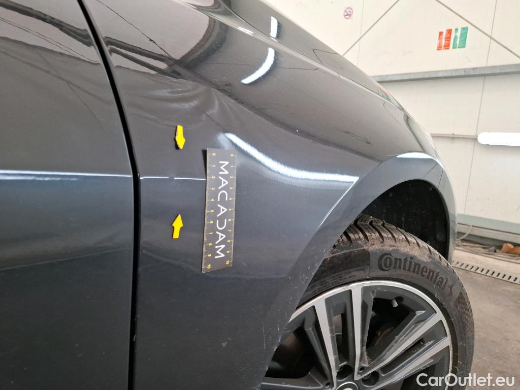  Bmw  Serie 1 BMW Série 1 / 2019 / 5P / Berline 118i DKG7 Business Design #11