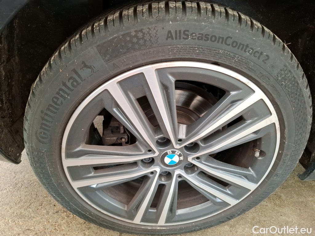  Bmw  Serie 1 BMW Série 1 / 2019 / 5P / Berline 118i DKG7 Business Design #19