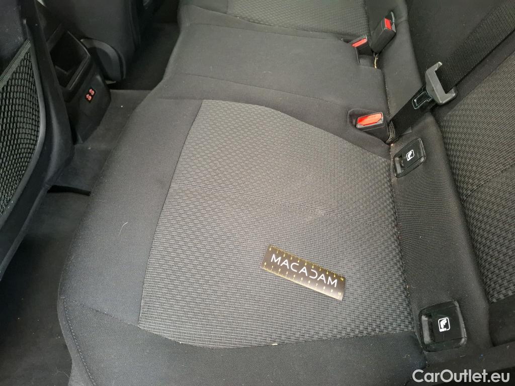  Bmw  Serie 1 Série 1 Berline 118 i Lounge 1.5 140CV BVA7 E6dT #84