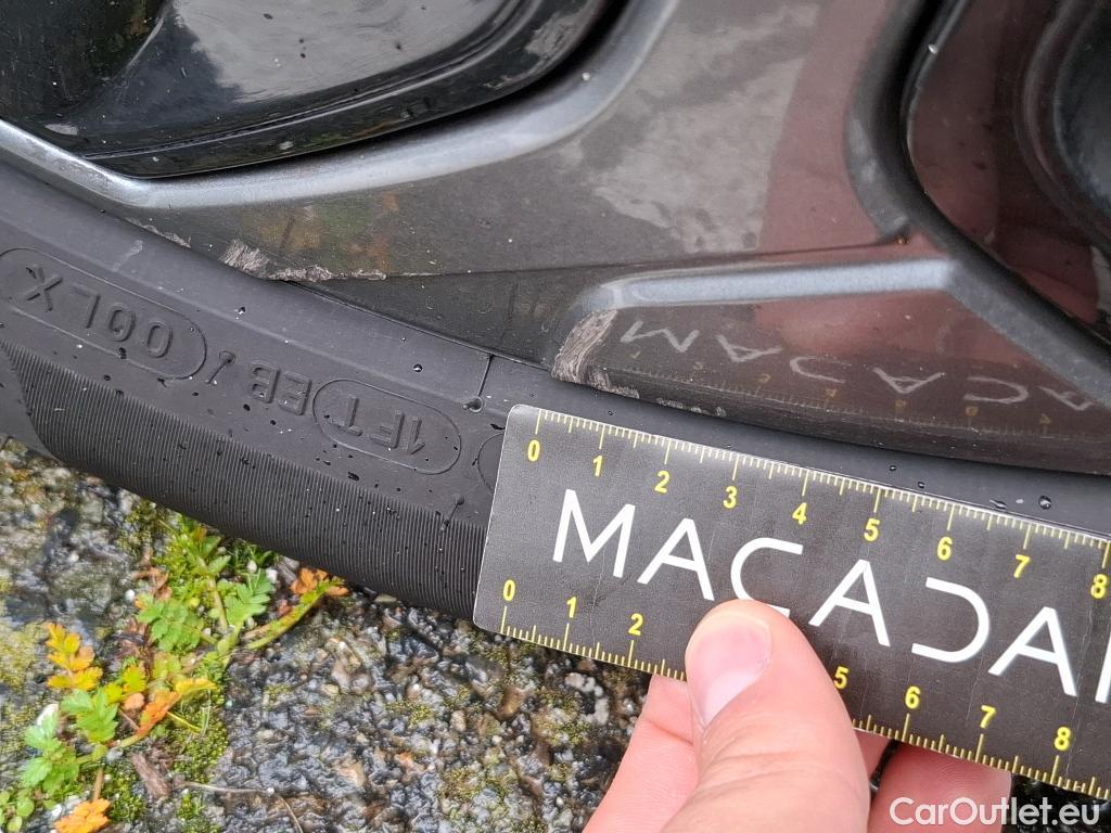  Citroen  C4  Berline Feel Pack 1.5 BlueHDI 110CV BVM6 E6d #38