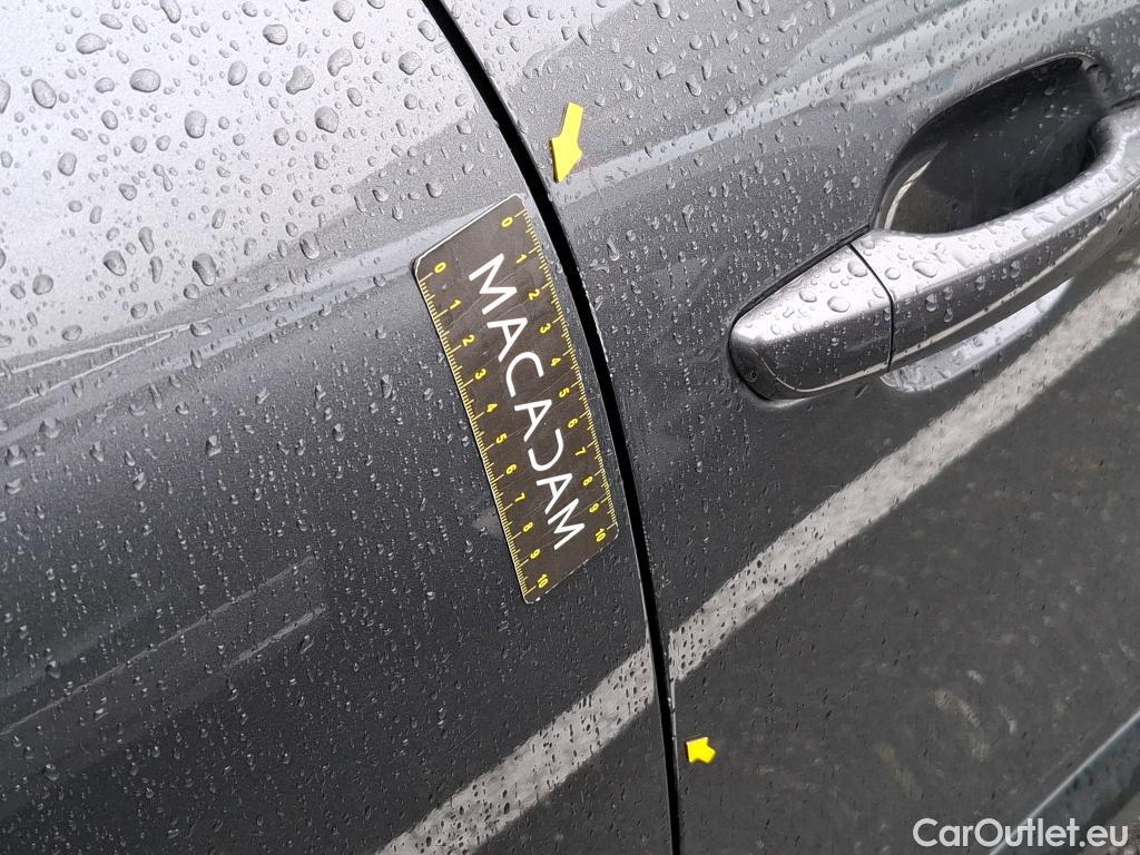  Citroen  C4  Berline Feel Pack 1.5 BlueHDI 110CV BVM6 E6d #6