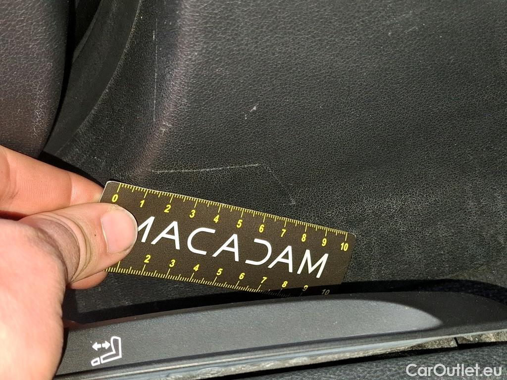  Bmw  Serie 1 Série 1 Berline 118 i Lounge 1.5 140CV BVA7 E6dT #72