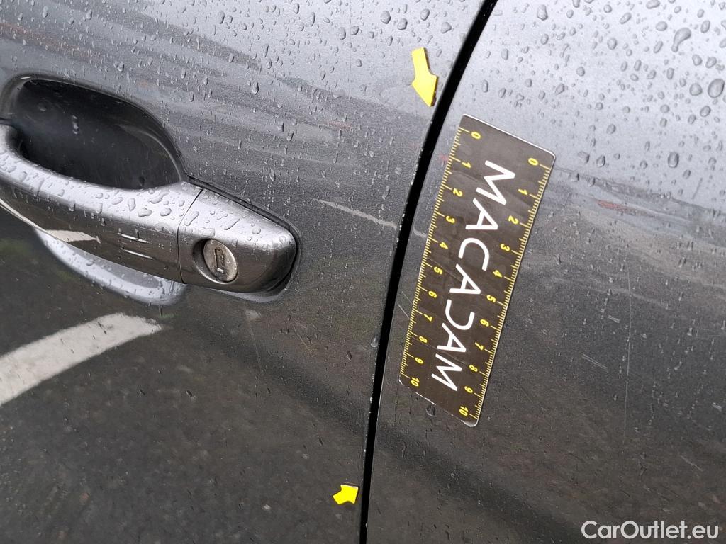  Citroen  C4  Berline Feel Pack 1.5 BlueHDI 110CV BVM6 E6d #10