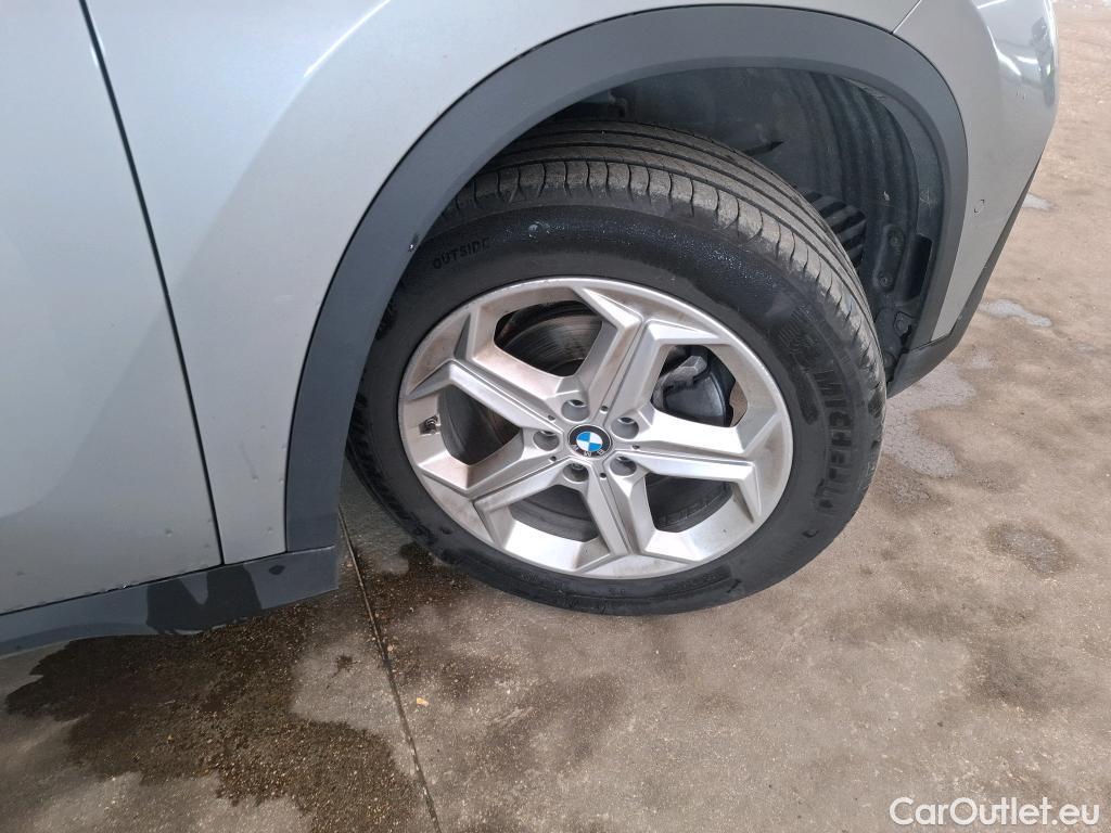  Bmw  X1 BMW  / 2022 / 5P / SUV sDrive18i Business Design DKG7 #1