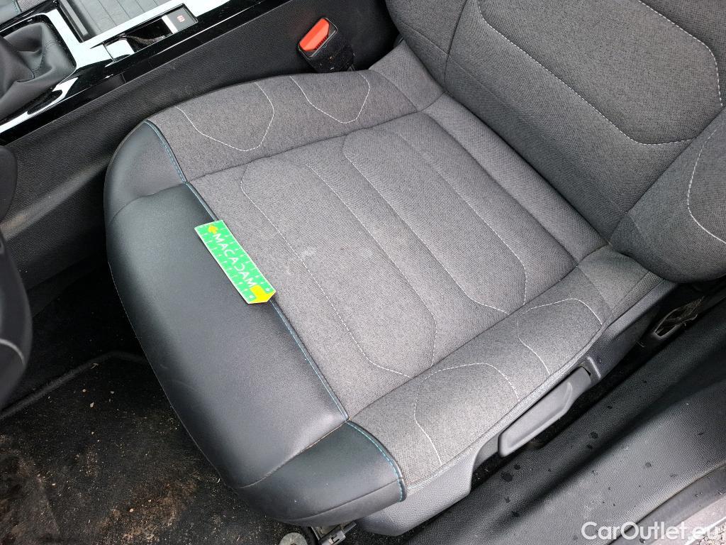  Citroen  C4  Berline Feel Pack 1.5 BlueHDI 110CV BVM6 E6d #25