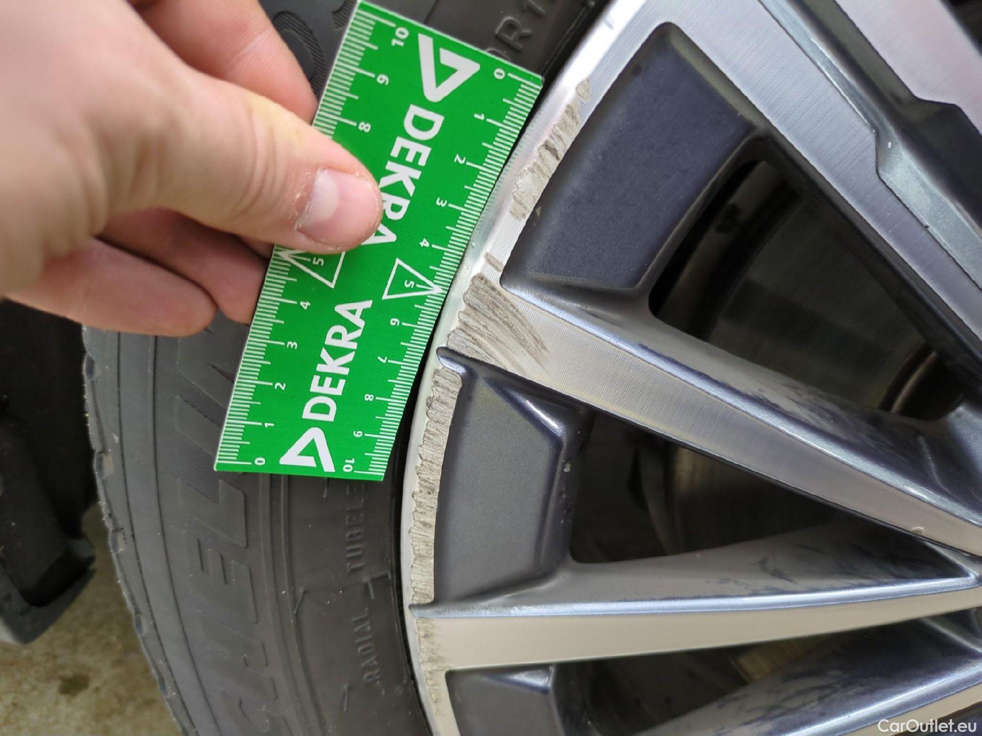  Bmw  2 Tourer BMW Série 2 Active Tourer / 2021 / 5P / monospace 225e xDrive 245ch Business Design DKG7 #3