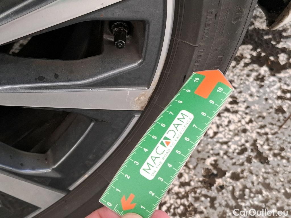  Bmw  Serie 3 Série 3 Berline 320 d Lounge 2.0 190CV BVA8 E6d #8