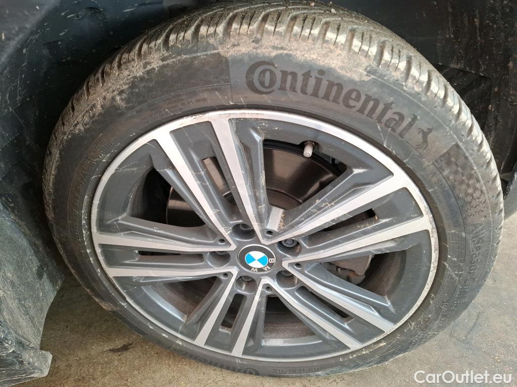  Bmw  Serie 1 BMW Série 1 / 2019 / 5P / Berline 118i DKG7 Business Design #23