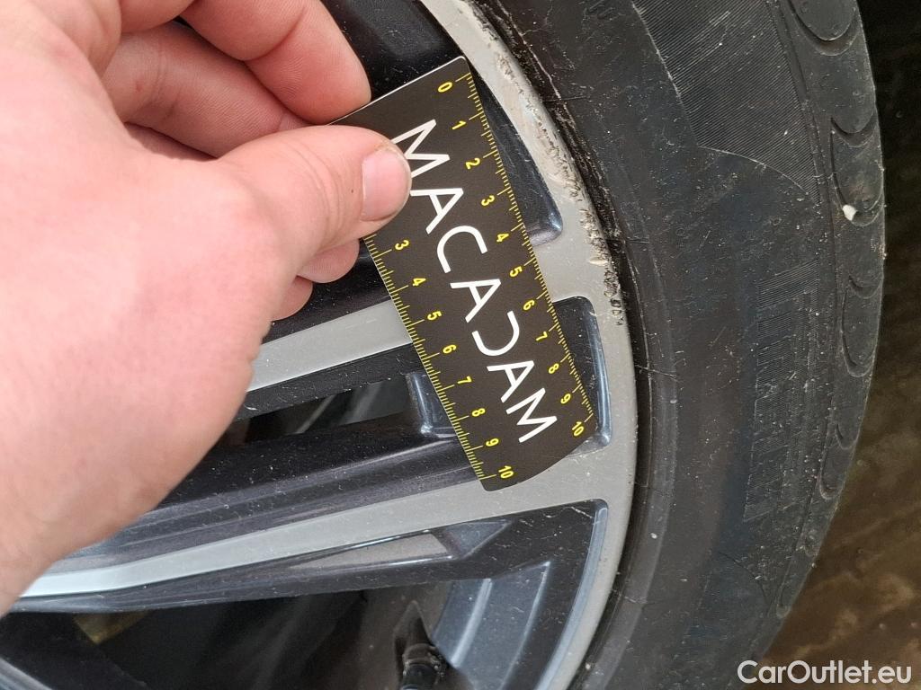  Bmw  Serie 1 Série 1 Berline 118 i Lounge 1.5 140CV BVA7 E6dT #50