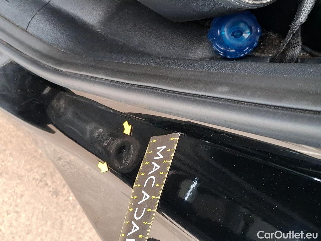  Hyundai  Santa Fe  Creative Hybrid 2WD 1.6 T-GDi 230CV BVA6 7 Sieges E6d #29