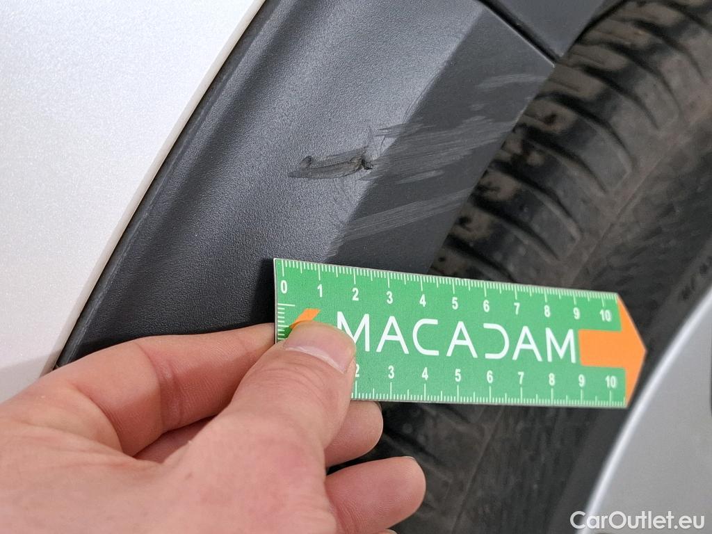  KIA  Niro KIA  5p Berline 1.6 GDI Plug-In Hybrid PREMIUM DCT6 #86