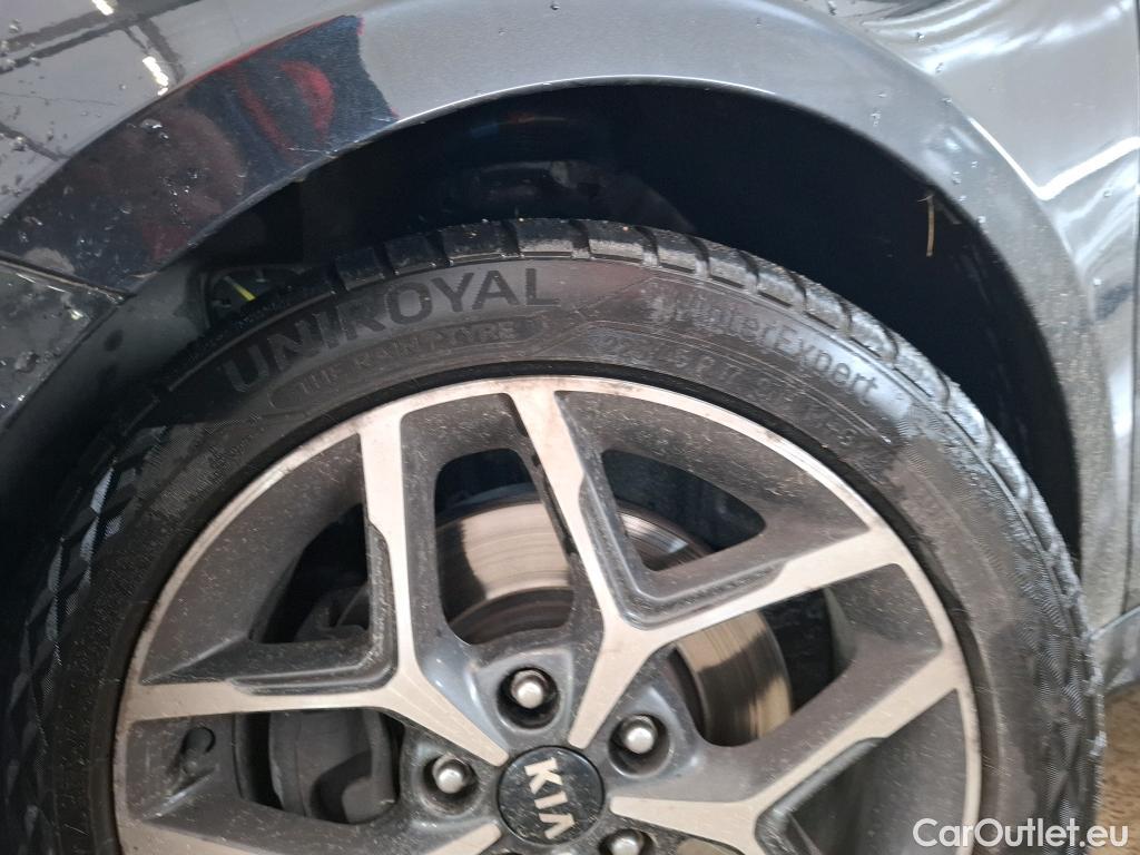  KIA  Cee'd KIA ProCeed / 2018 / 5P / Break 1.6 CRDI 136 ISG GT LINE PREMIUM DCT7 #24