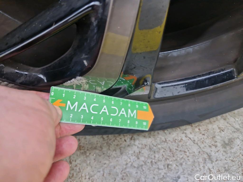  DS  DS7 DS DS 7 Crossback / 2017 / 5P / SUV BlueHDi 130 Auto PERFORMANCE Line + #53