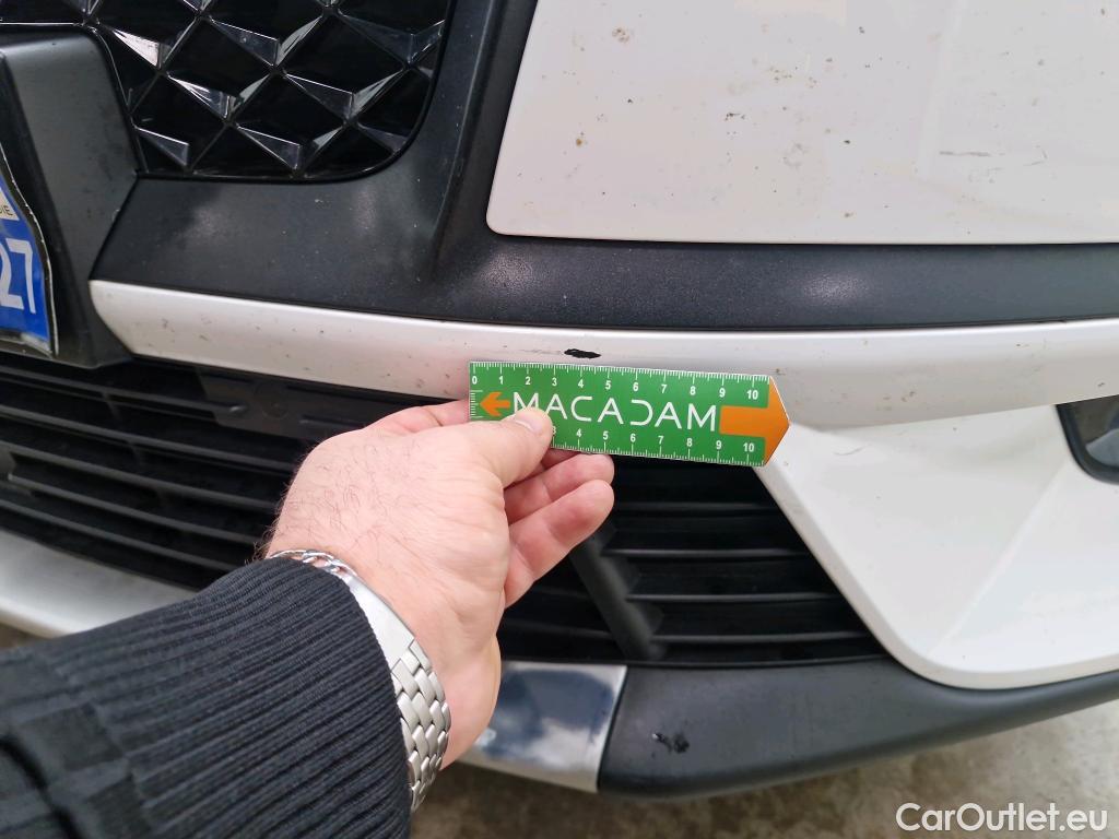  DS  DS7 DS DS 7 Crossback / 2017 / 5P / SUV BlueHDi 130 Auto PERFORMANCE Line + #66