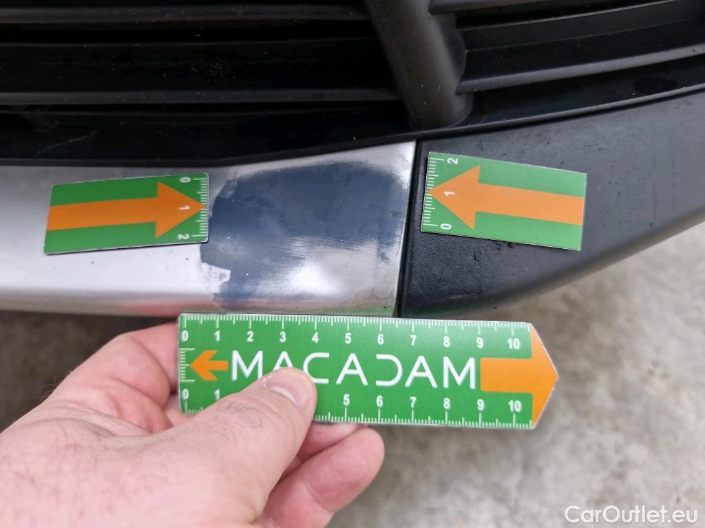  DS  DS7 DS DS 7 Crossback / 2017 / 5P / SUV BlueHDi 130 Auto PERFORMANCE Line + #59