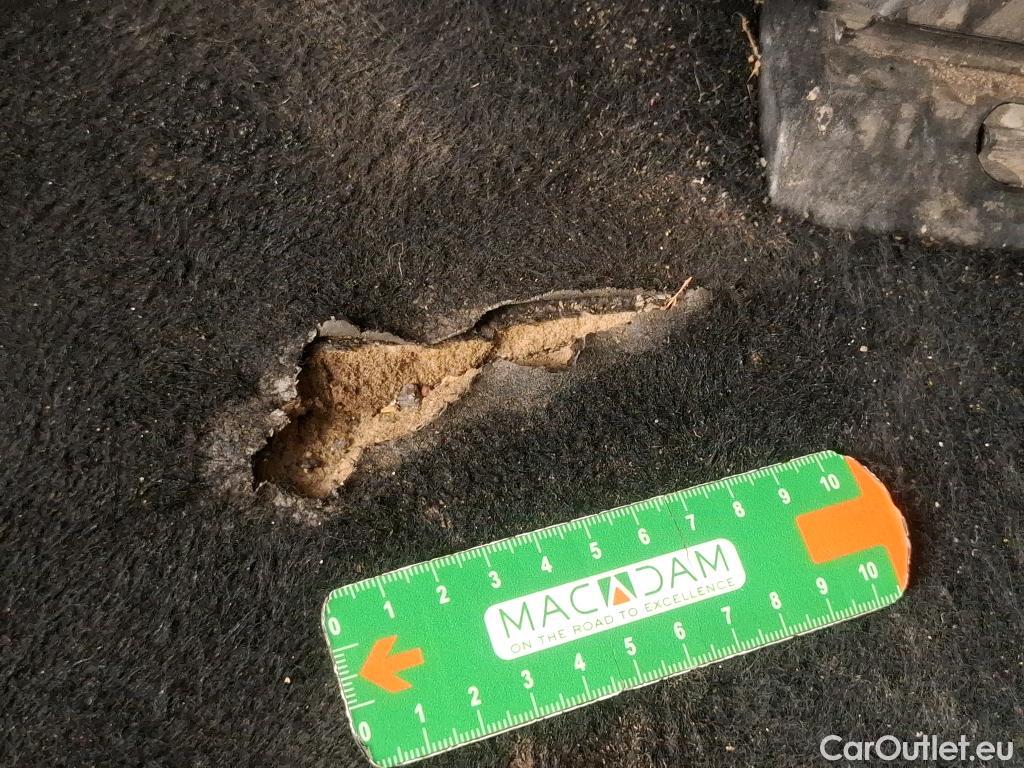  Hyundai  Tucson  Business Mild-Hybrid 2WD 1.6 CRDI 135CV BVM6 E6d #2