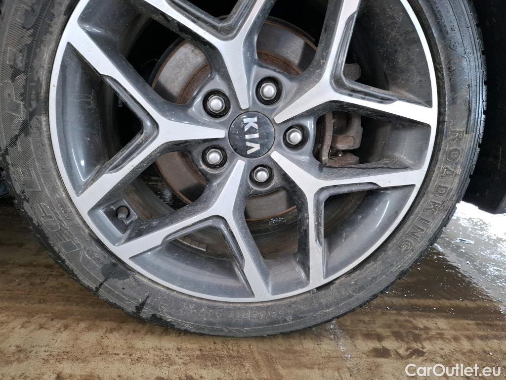  KIA  Cee'd KIA ProCeed / 2018 / 5P / Break 1.6 CRDI 136 ISG GT LINE PREMIUM DCT7 #23