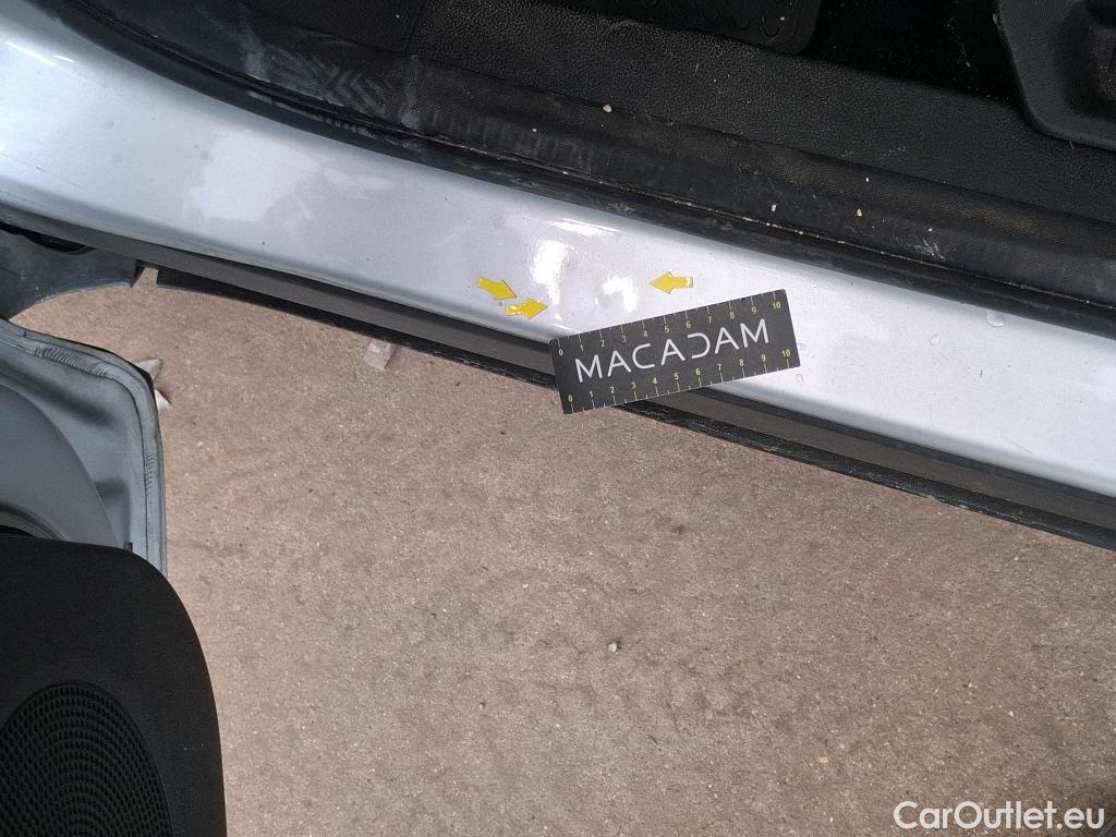  Ford  Kuga  Titanium 1.5 TDCi 120CV BVM6 E6 #17