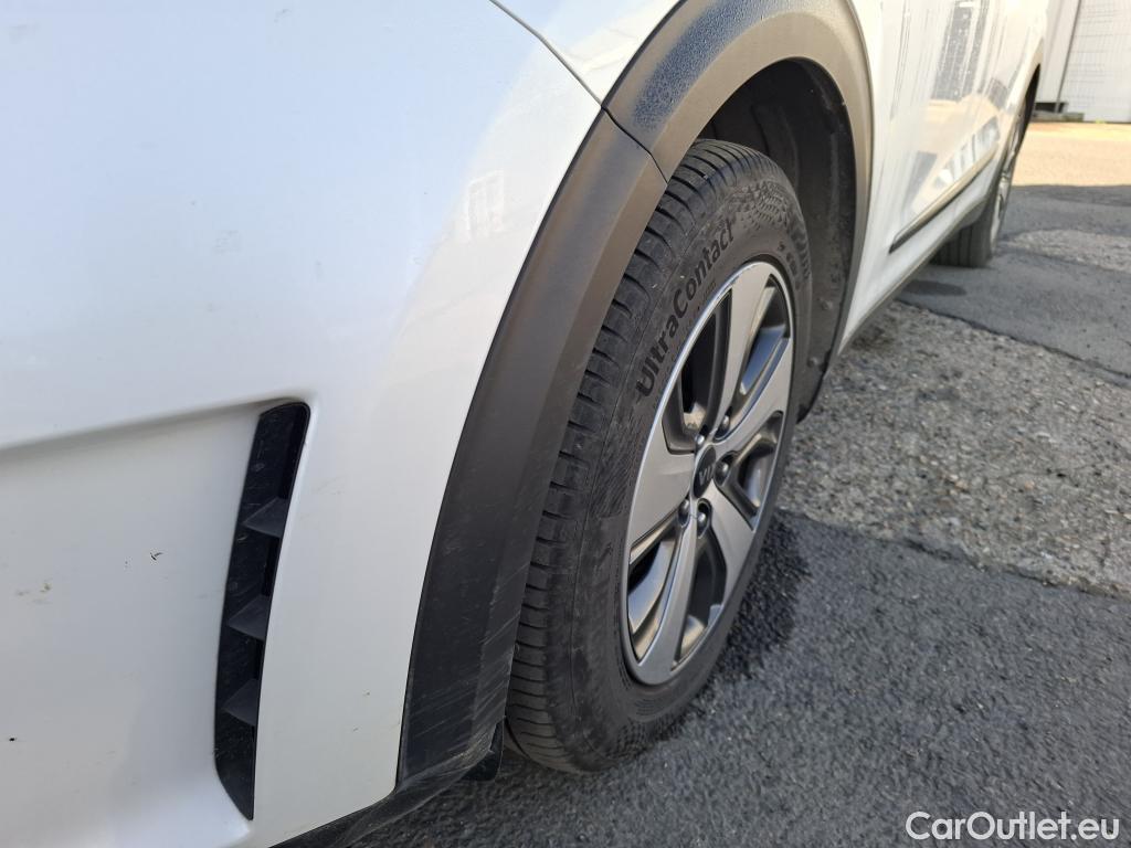  KIA  Niro KIA  5p Berline 1.6 GDI Plug-In Hybrid PREMIUM DCT6 #99