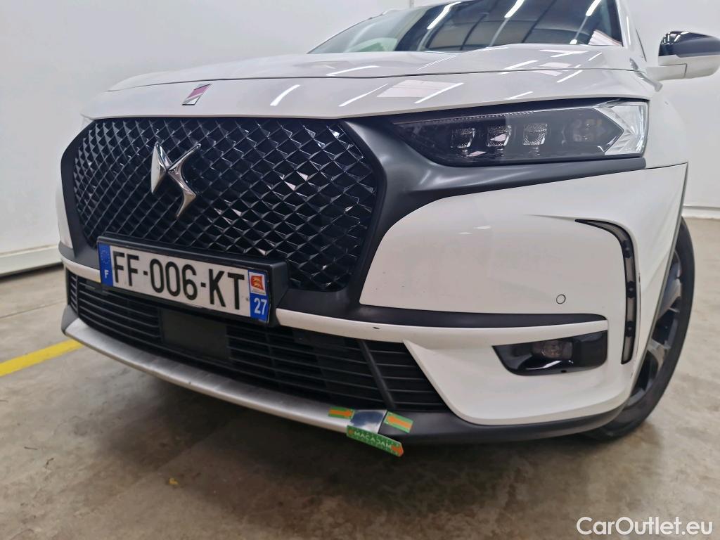  DS  DS7 DS DS 7 Crossback / 2017 / 5P / SUV BlueHDi 130 Auto PERFORMANCE Line + #61