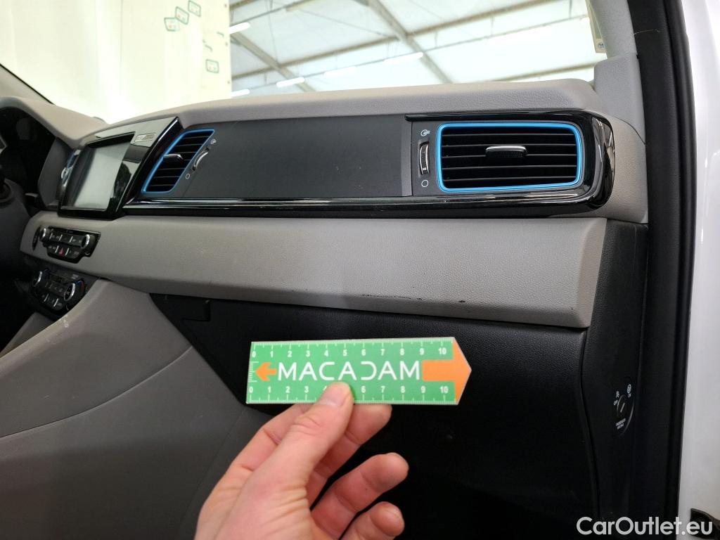  KIA  Niro KIA  5p Berline 1.6 GDI Plug-In Hybrid PREMIUM DCT6 #51