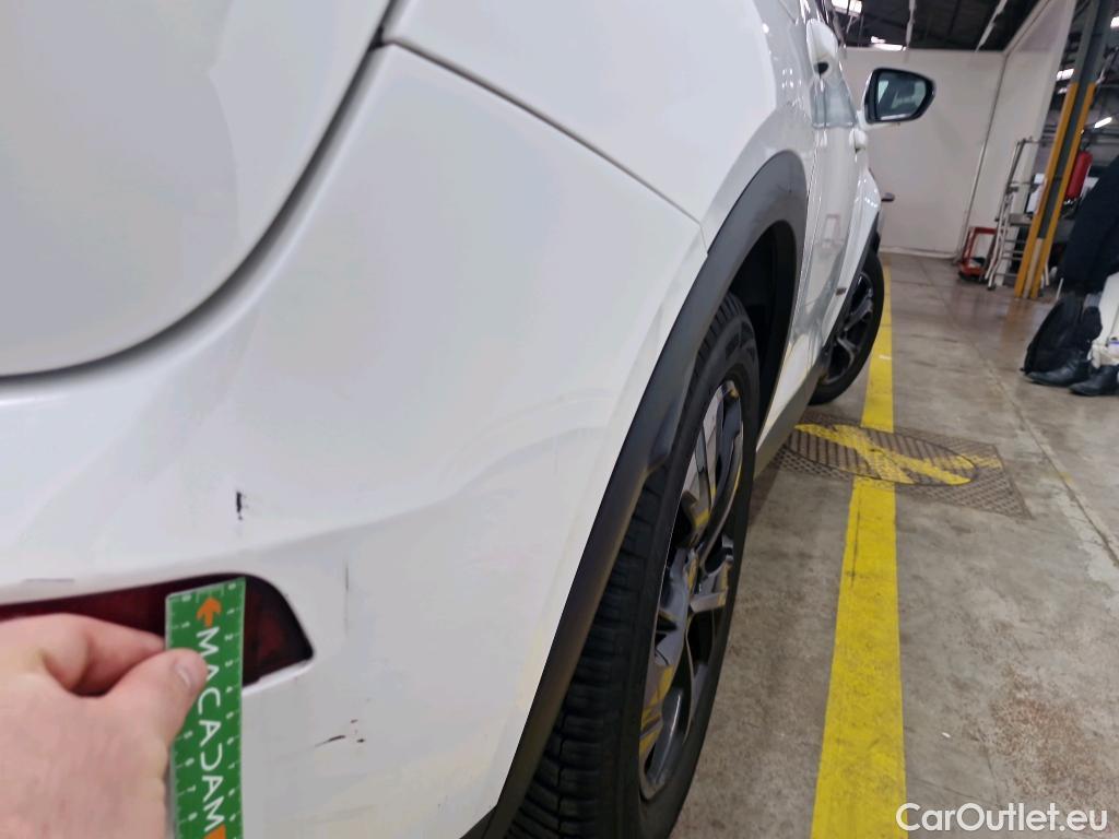  DS  DS7 DS DS 7 Crossback / 2017 / 5P / SUV BlueHDi 130 Auto PERFORMANCE Line + #35