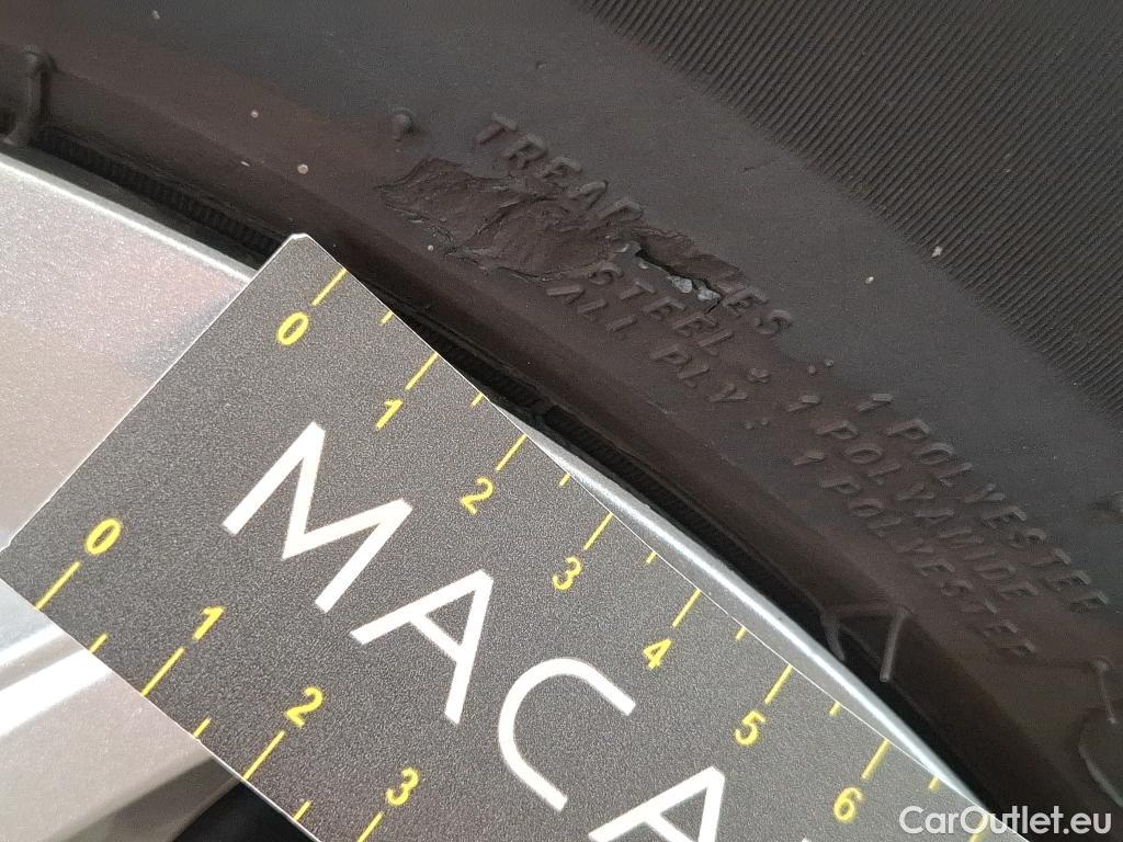  Ford  Kuga  Titanium 1.5 TDCi 120CV BVM6 E6 #21