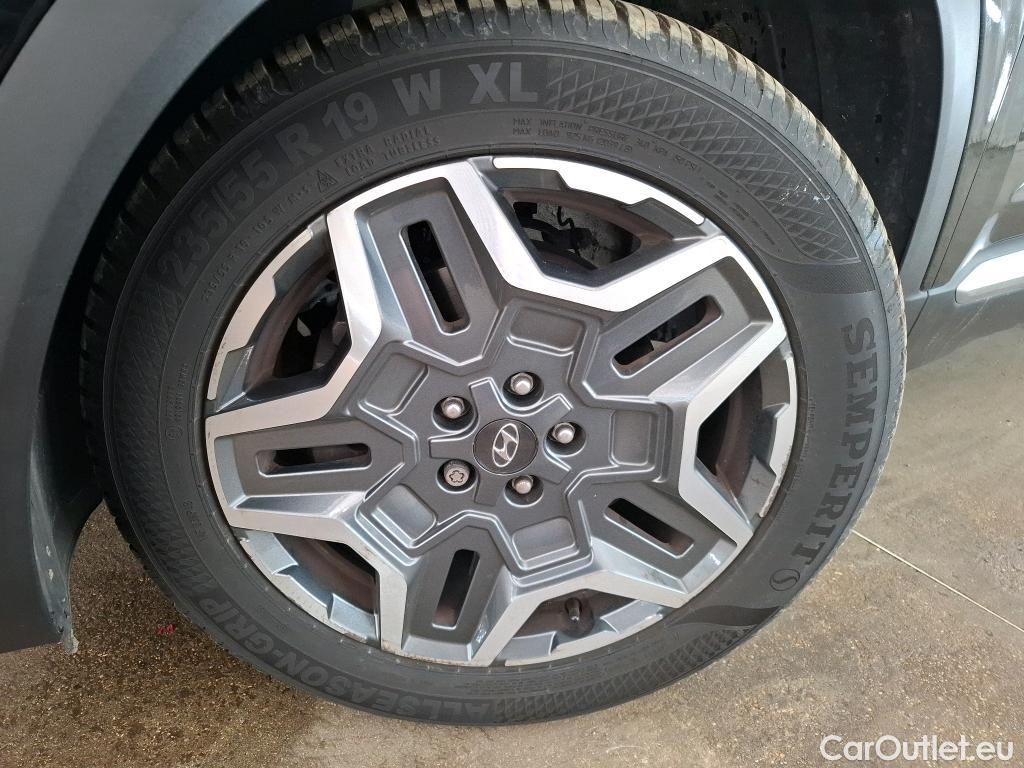  Hyundai  Santa Fe  Creative Hybrid 2WD 1.6 T-GDi 230CV BVA6 7 Sieges E6d #22