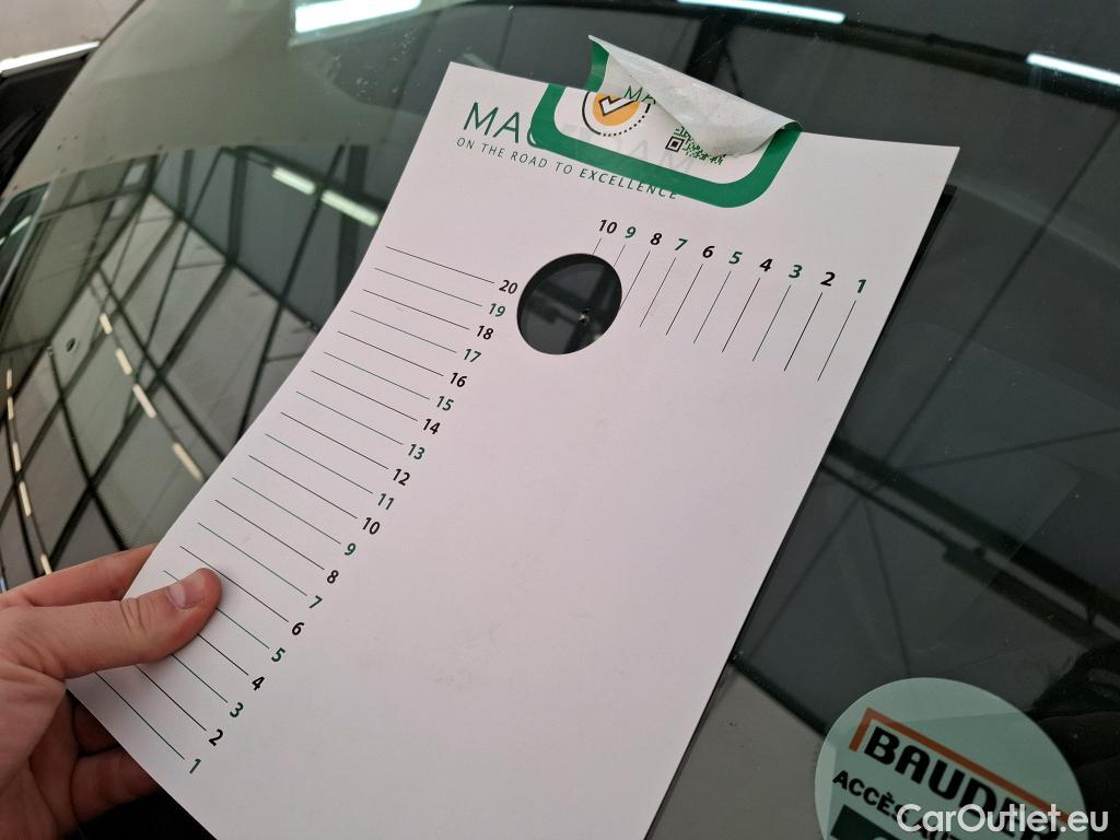  Peugeot  2008  Allure Business 1.5 HDi 110CV BVM6 E6d #4