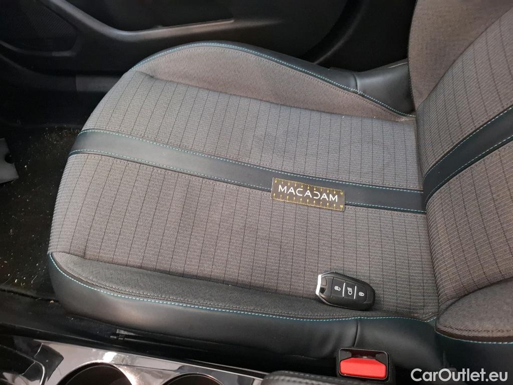  Peugeot  2008 PEUGEOT  / 2019 / 5P / Crossover 1.2 PT 130 S&S EAT8 ALLURE BUSINESS #12