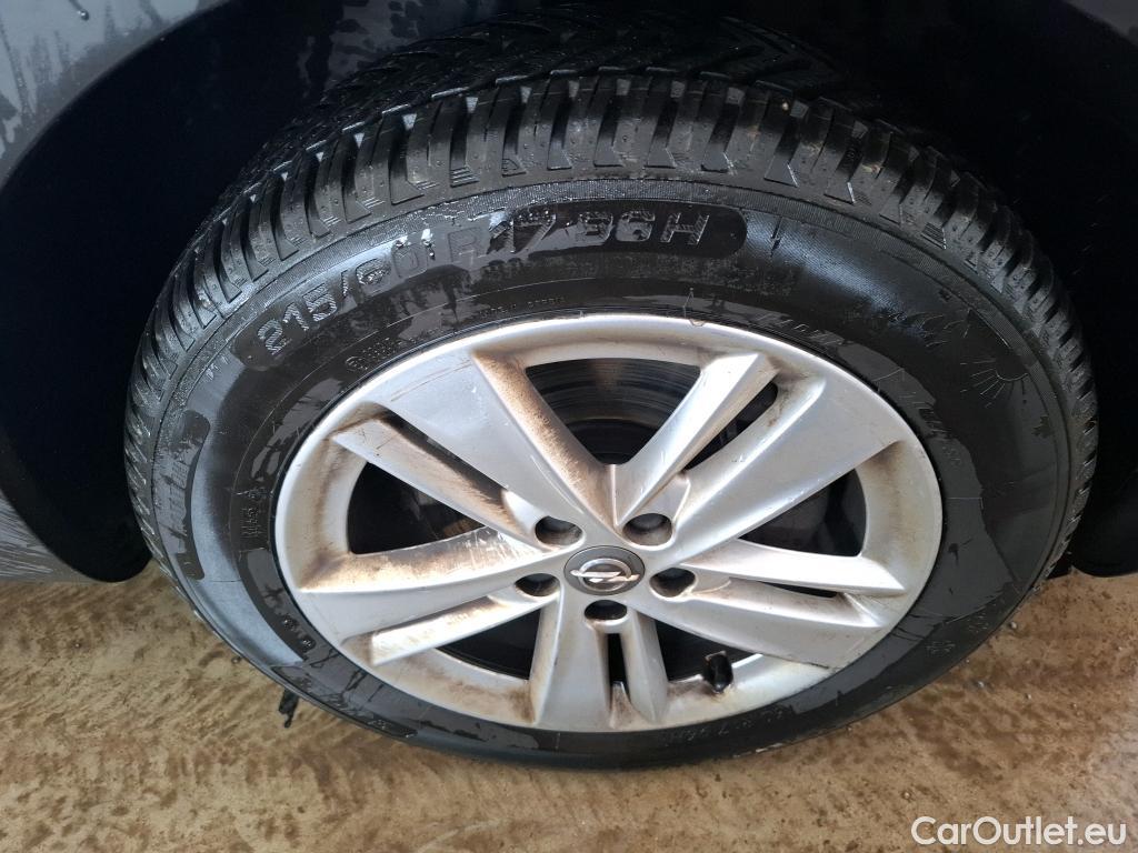  Opel   Grandland X OPEL / 2017 / 5P / SUV 1.2 TURBO 130 EDITION BUSINESS AUTO #1