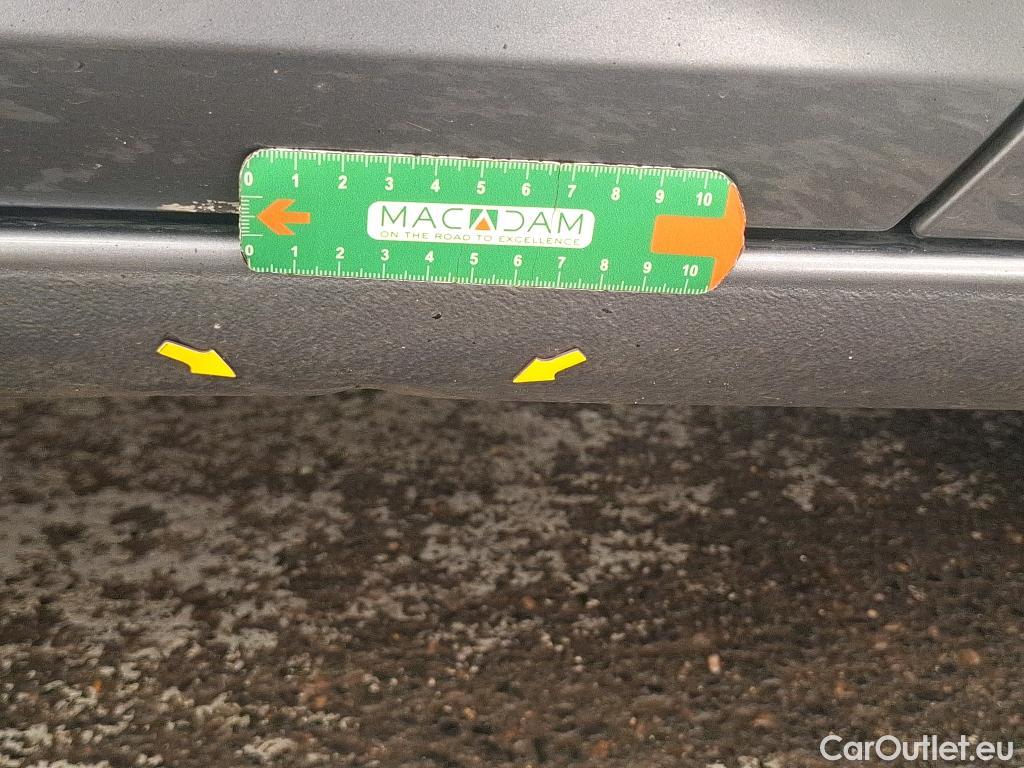  Opel  Insignia  B Sports Tourer Business Elegance 1.6 CDTI 135CV BVA6 E6dT #13