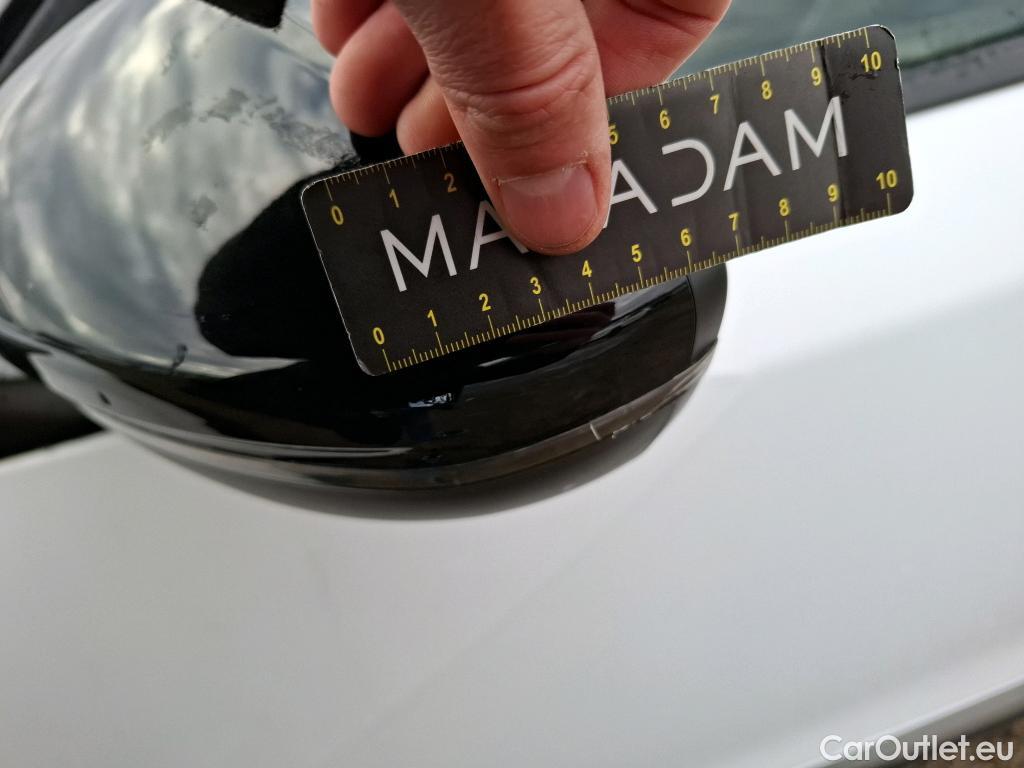  Peugeot  2008  Allure Pack 1.5 HDi 130CV BVA8 E6d #24