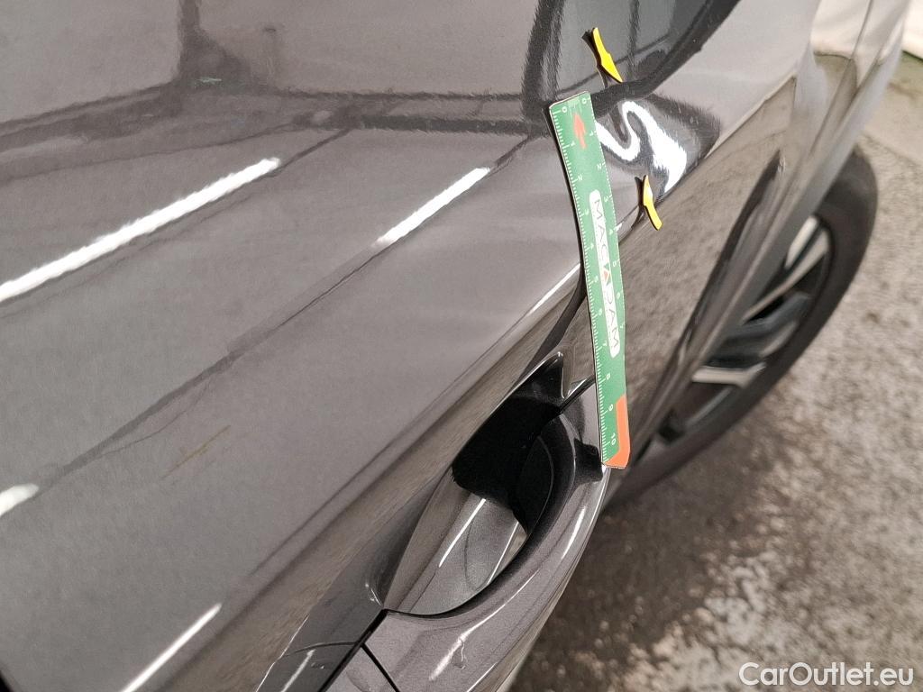  Peugeot  2008  Allure Business 1.2 PureTech 130CV BVA8 E6d #19