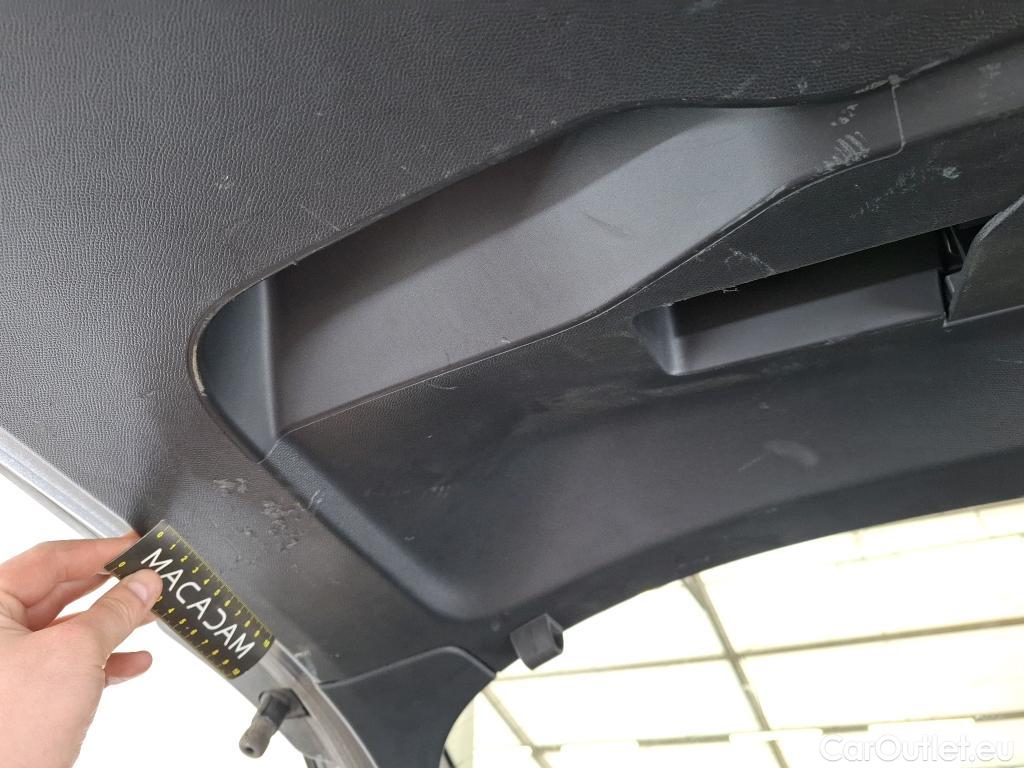  Peugeot  2008  Allure Business 1.5 HDi 110CV BVM6 E6d #35