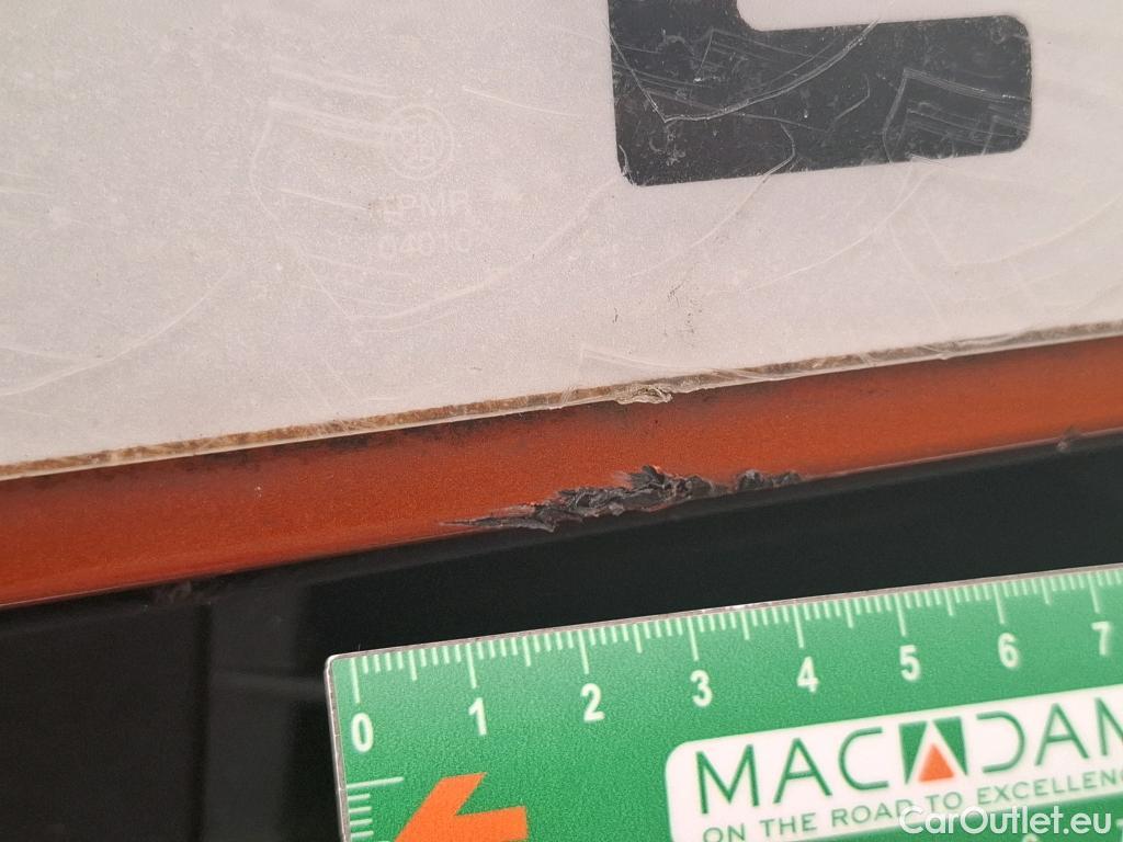  Peugeot  2008  Allure Business 1.5 HDi 130CV BVA8 E6d #15