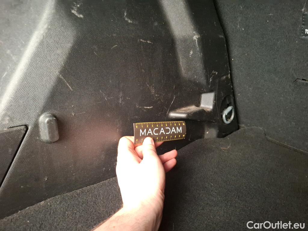  Peugeot  2008  Active Business 1.5 HDi 110CV BVM6 E6d #32