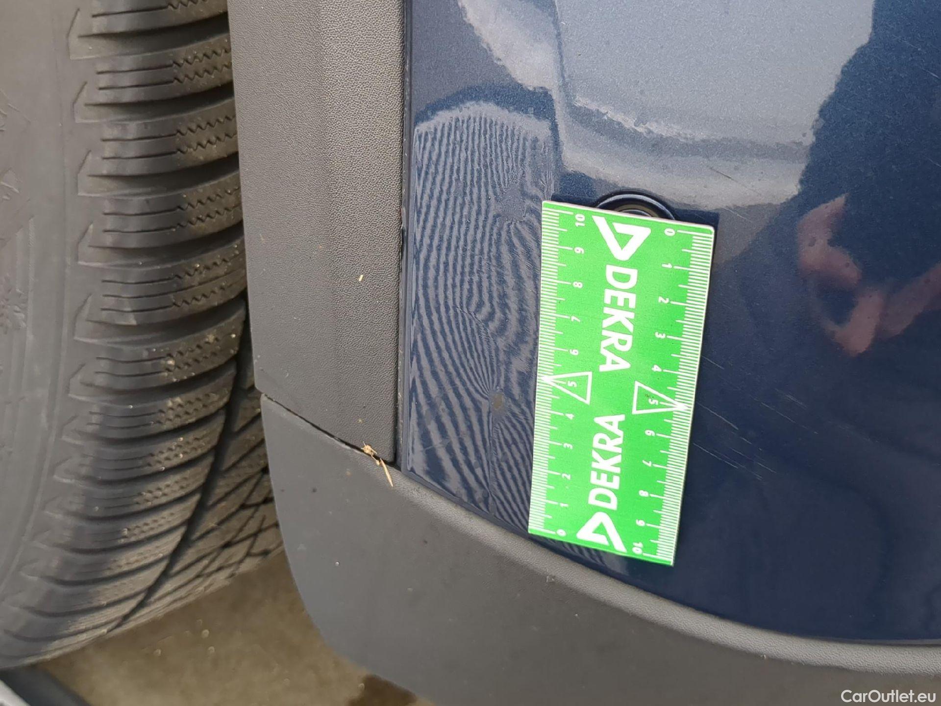  Mercedes  GLA MERCEDES-BENZ  / 2020 / 5P / SUV 2.0  200 D BUSINESS LINE DCT #7