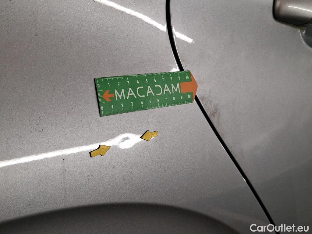  Peugeot  208  Active Business 1.5 HDi 100CV BVM5 E6dT #38