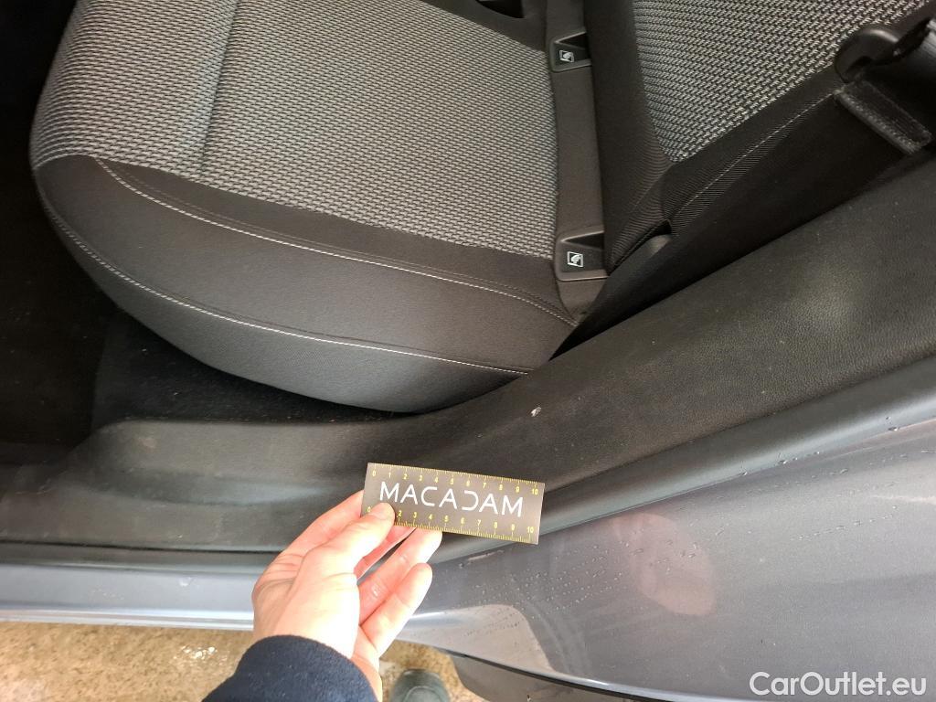  Opel   Grandland X OPEL / 2017 / 5P / SUV 1.2 TURBO 130 EDITION BUSINESS AUTO #30