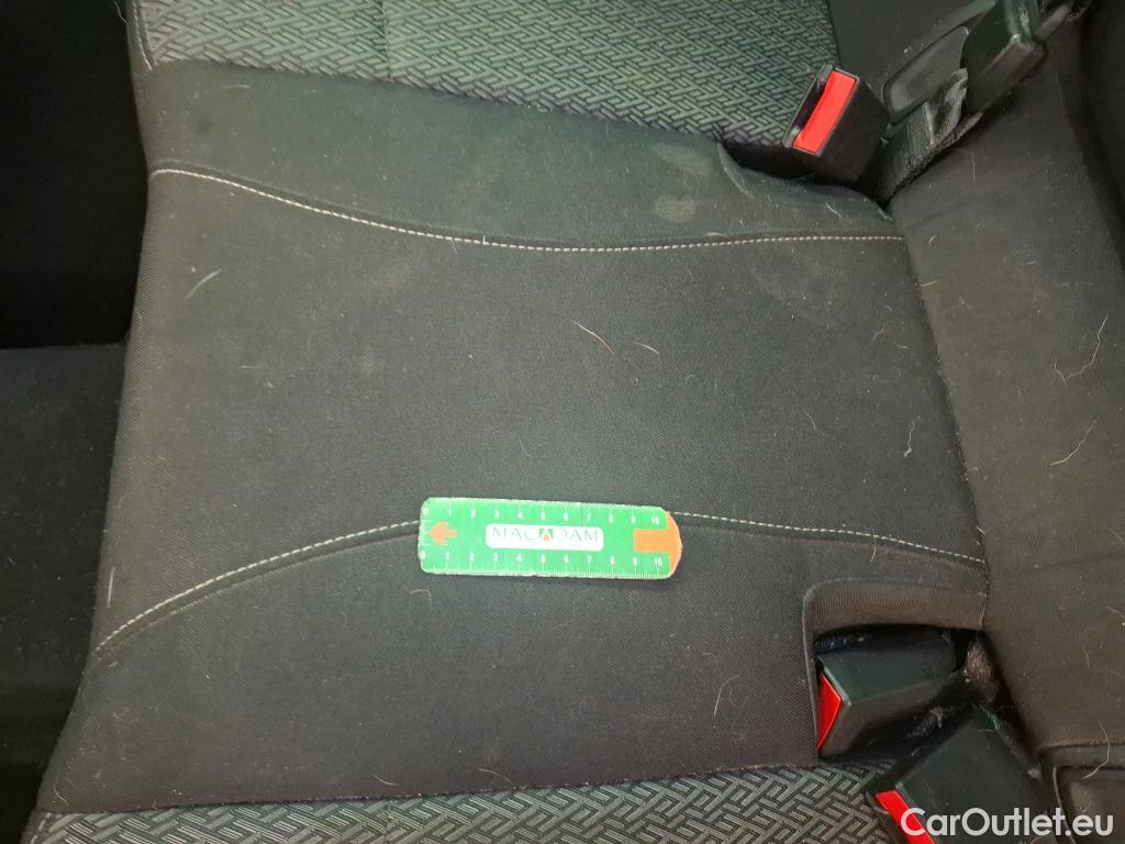  Opel  Insignia  B Sports Tourer Business Elegance 1.6 CDTI 135CV BVA6 E6dT #20