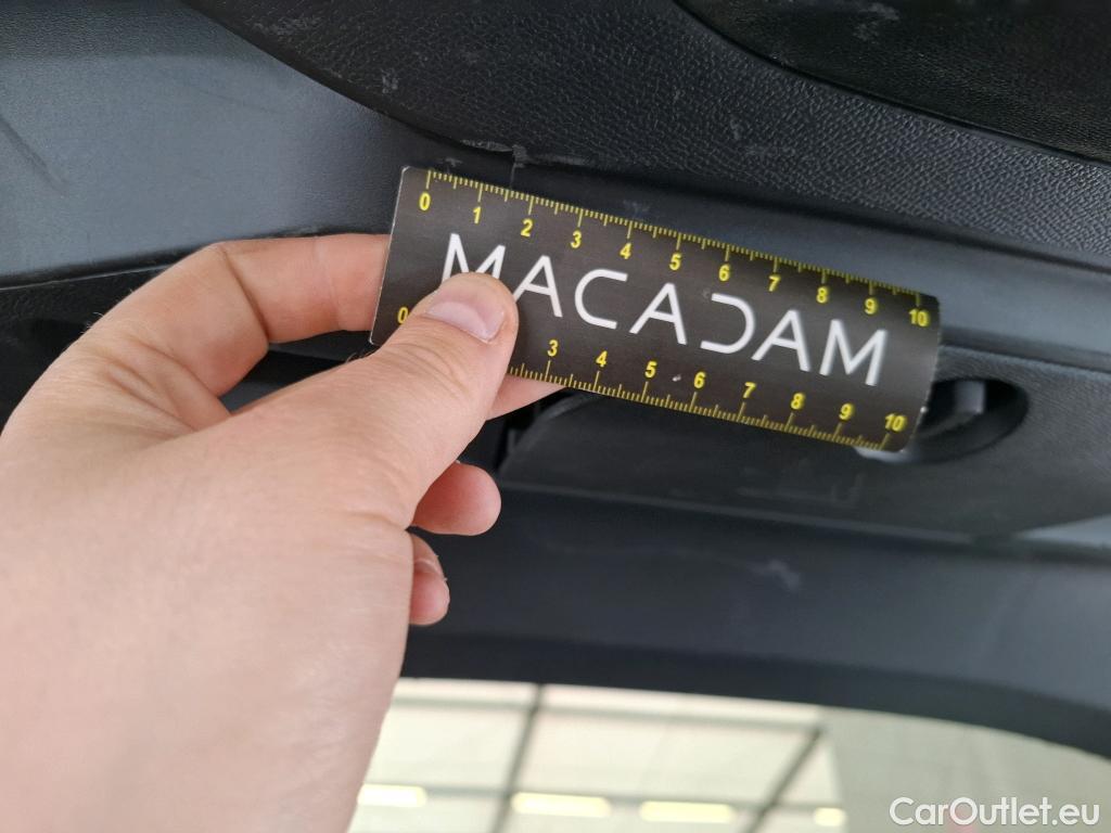  Peugeot  2008  Allure Business 1.5 HDi 110CV BVM6 E6d #41