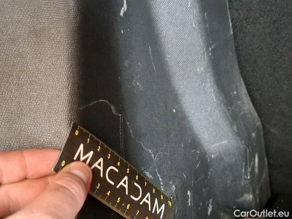  Peugeot  2008  Allure Business 1.5 HDi 110CV BVM6 E6d #48