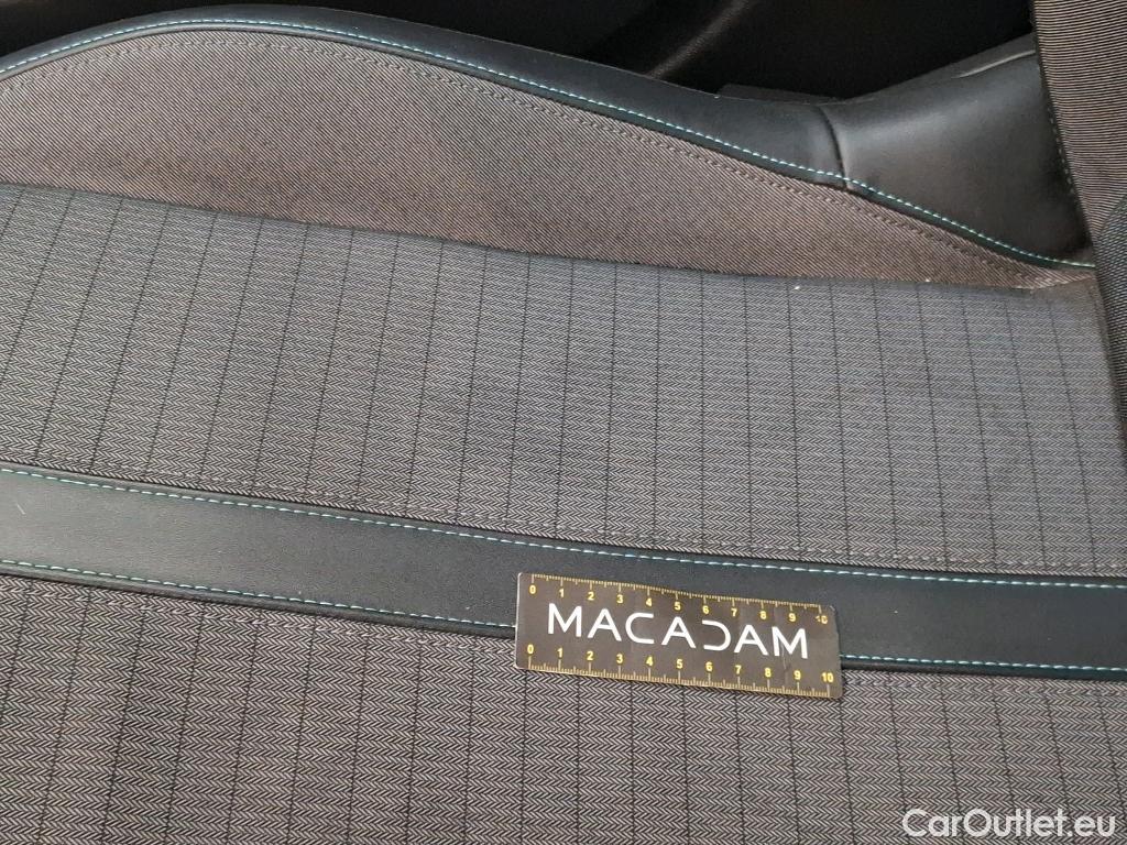  Peugeot  2008 PEUGEOT  / 2019 / 5P / Crossover 1.2 PT 130 S&S EAT8 ALLURE BUSINESS #13